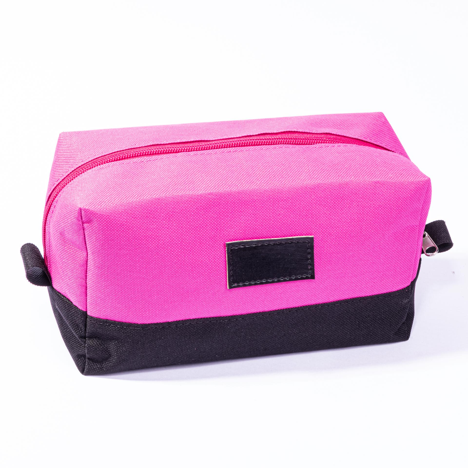 Necessaire Kessy personalizada — Necessaires Sintéticas Personalizadas — vista lateral